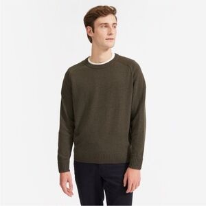 Everlane ReCashmere Men’s Crewneck Sweater in Brushed Pewter Olive Green